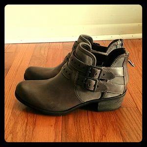 UnusedWomen's UGG'S Patsy