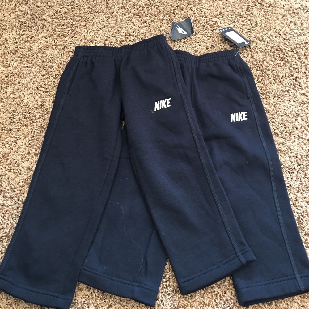 BNWT Boys Nike Sweatpants
