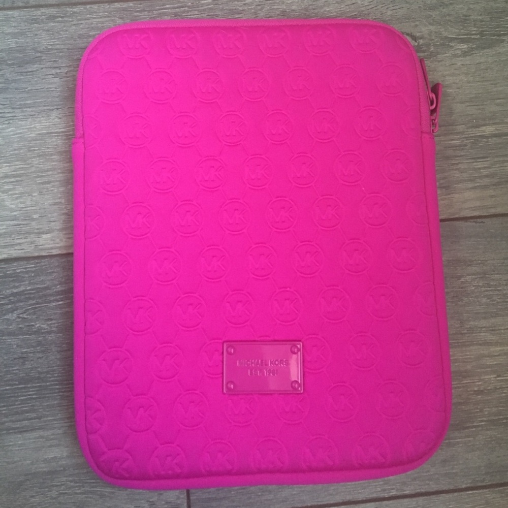 Michael Kors Ipad case