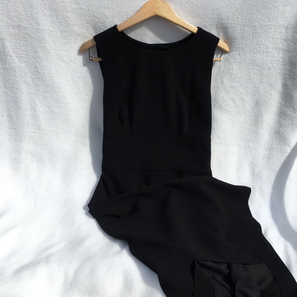 Banana Republic - Black Dress