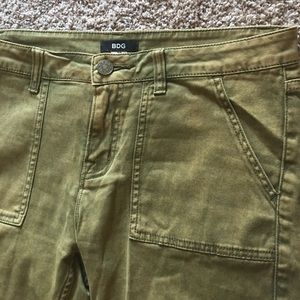 BDG Olive green cargo cropped pants
