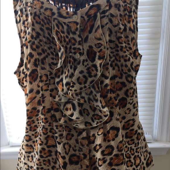 NWT Cheetah print blouse size L - Picture 2 of 4