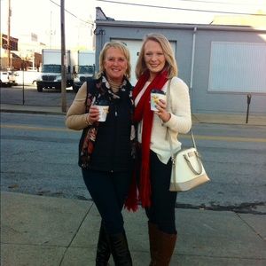 Meet your Posher, Nancy