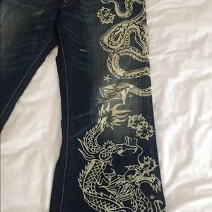 ED HARDY AUNTHENTIC JEANS