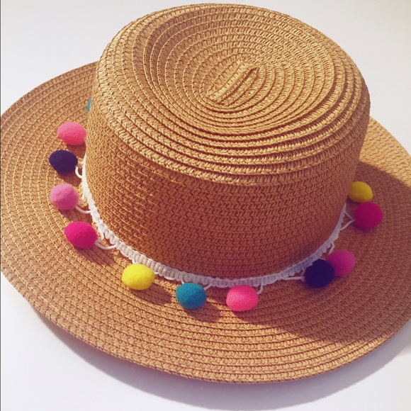 Pom Pom Fedora - Picture 4 of 4