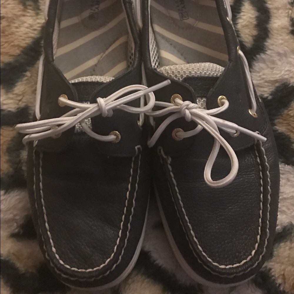 Women's Navy Blue and White Sperrys!