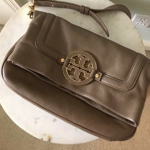 Authentic Tory Burch Amanda foldover crossbody bag