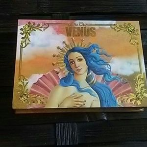 Limecrime venus palette