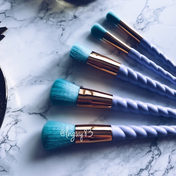Mermaid Makeup Brush Set - Picture 3 of 3
