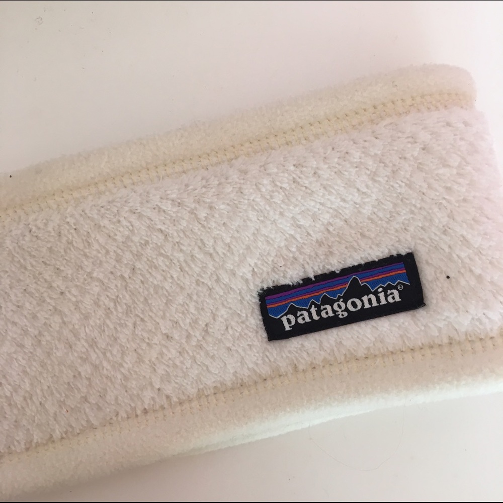 Patagonia Headband Fluffy Winter Hat Cream NWOT