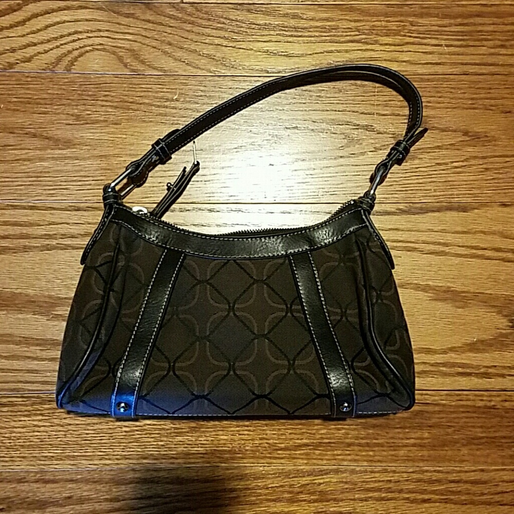 Nine West purse used.