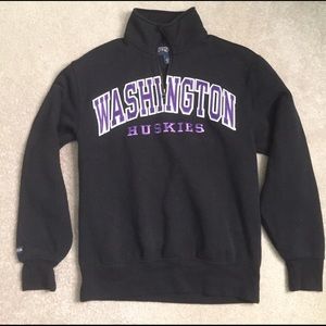University of Washington Huskies sweatshirt