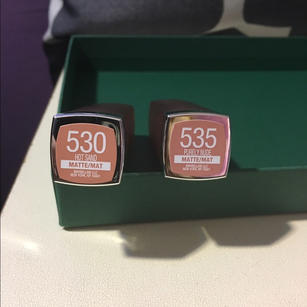 ‼️SOLD‼️🎉Maybelline Matte/Mat nude lipstick💄 - Picture 3 of 4