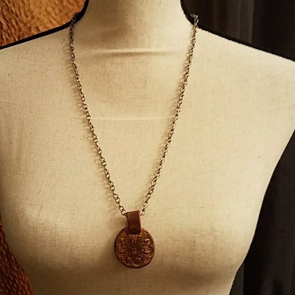 Necklace by Lily Pottery