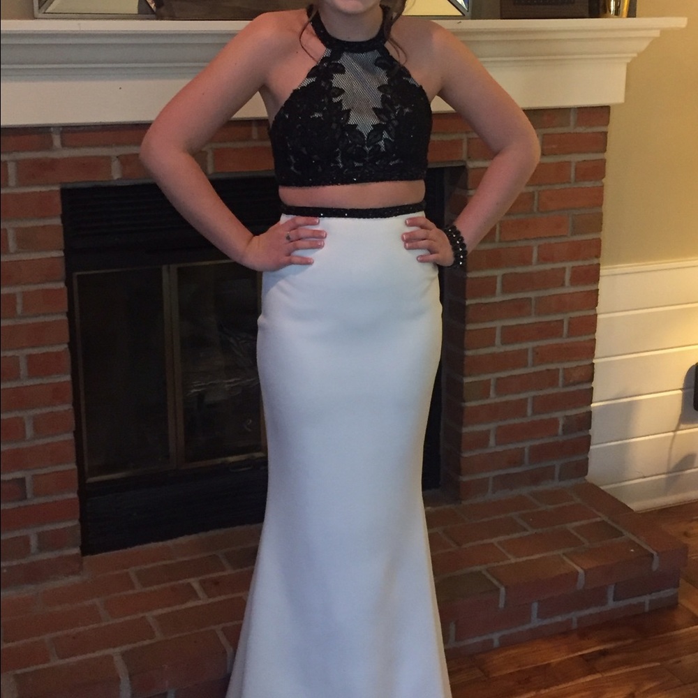 Prom dress