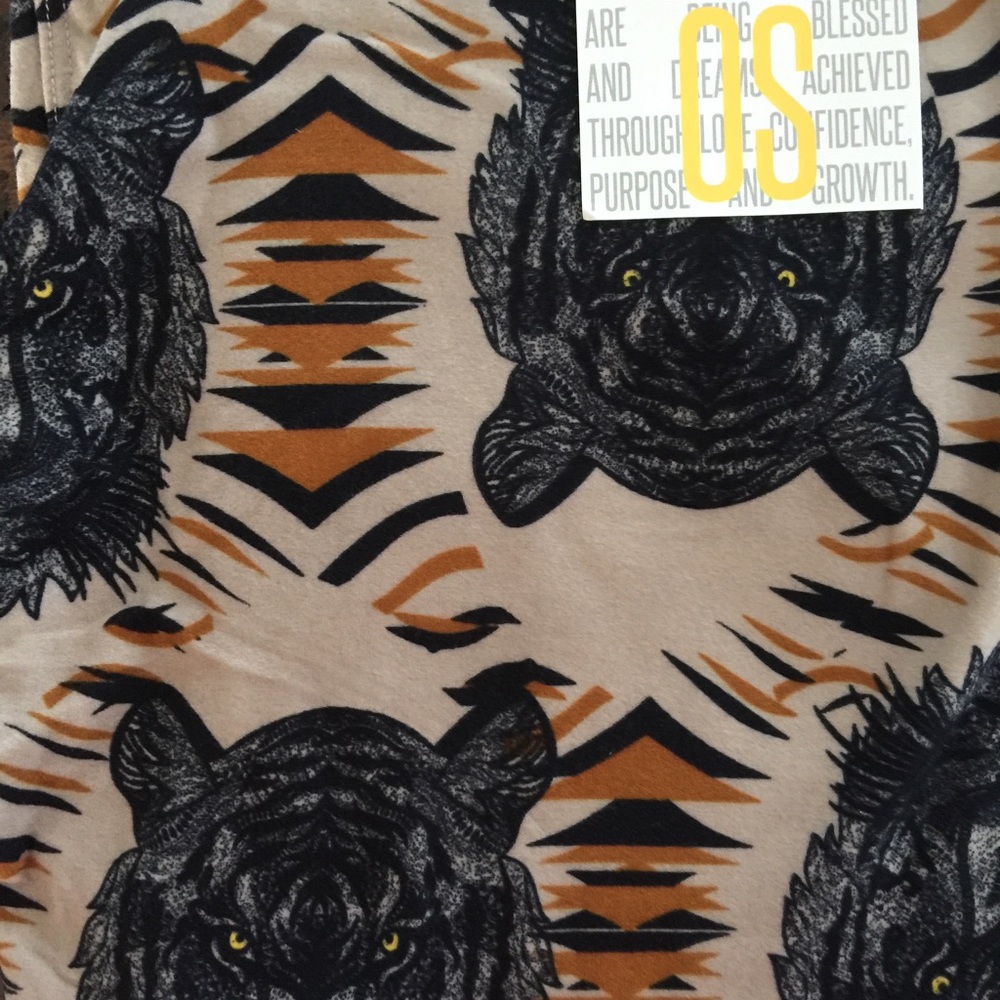 LuLaRoe Leggings 🐯
