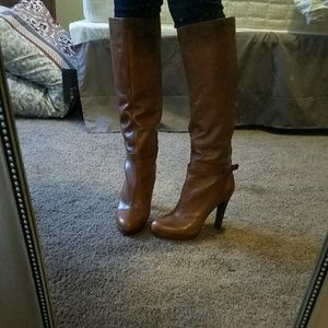 High heel boots