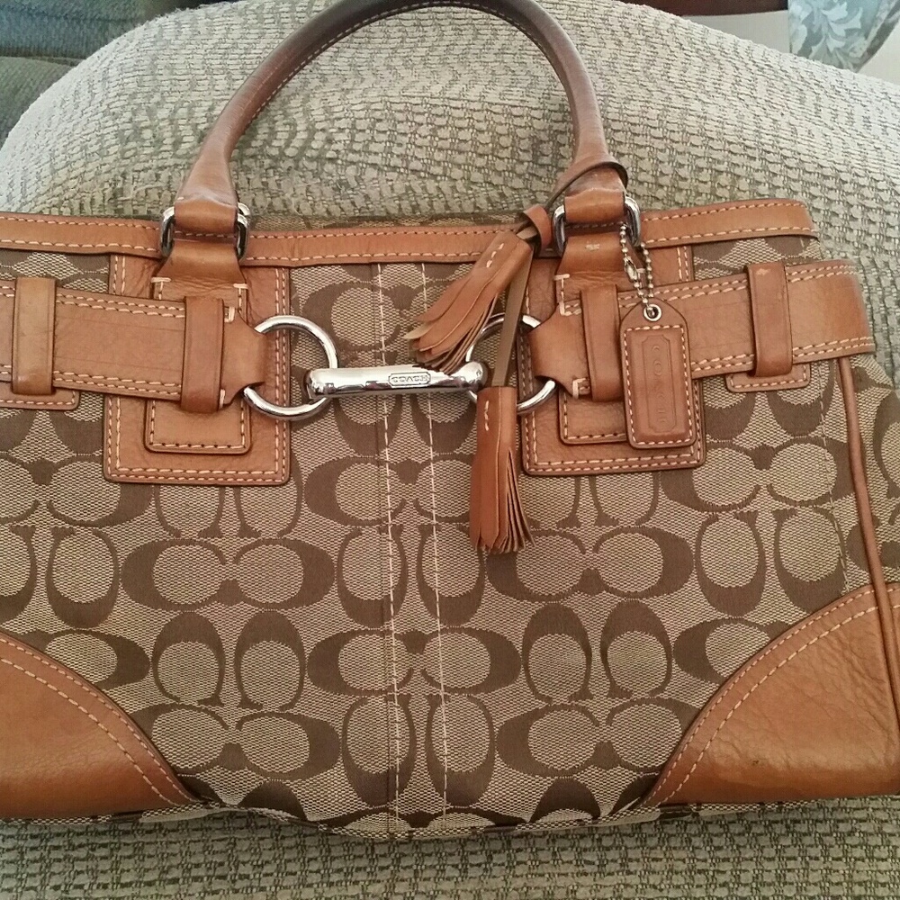 Coach authentic bag - Picture 2 of 7