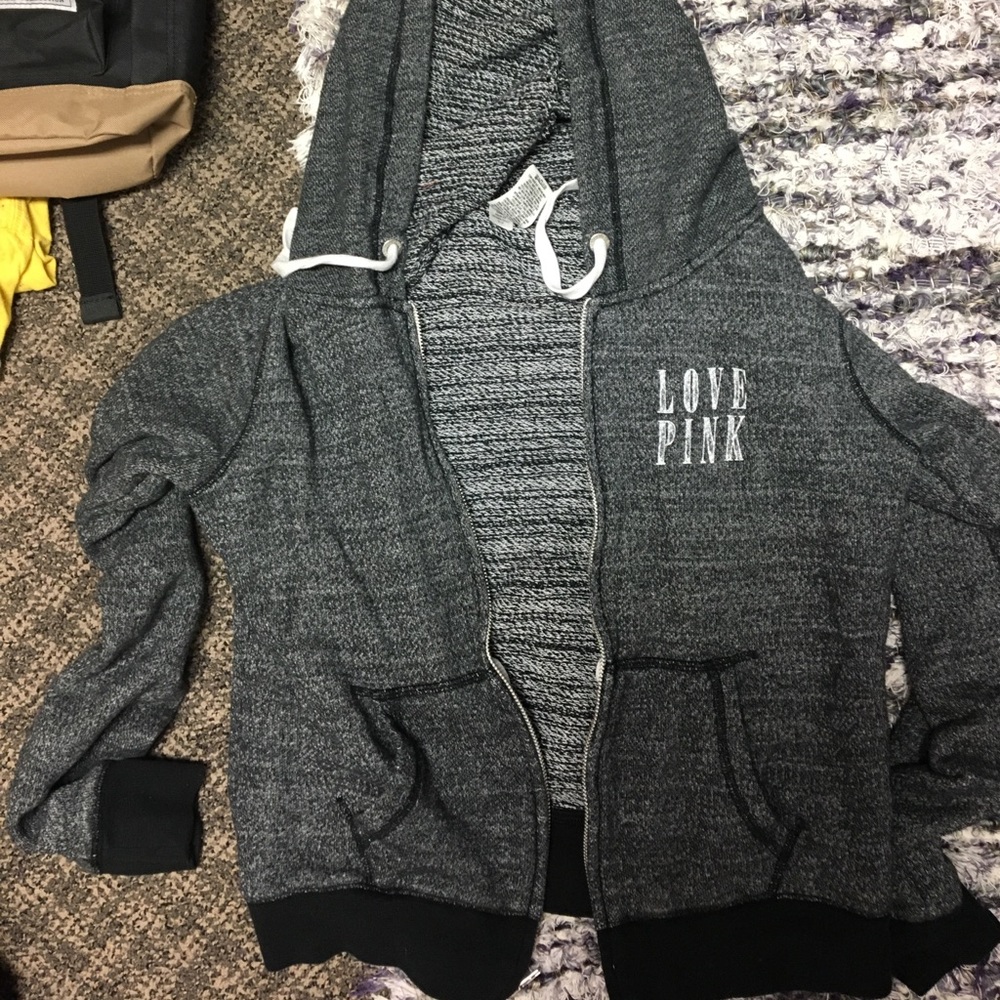 Zip up hoody size small