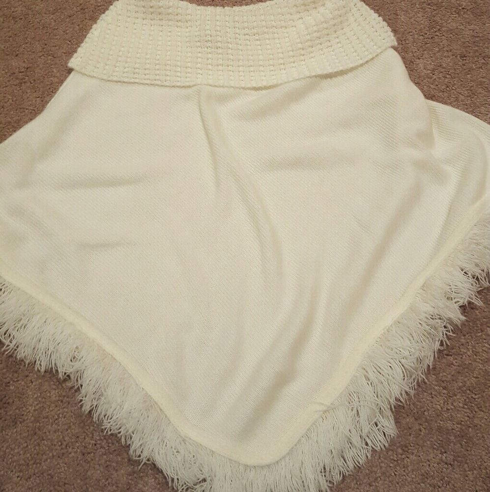 Cute and warm cream poncho