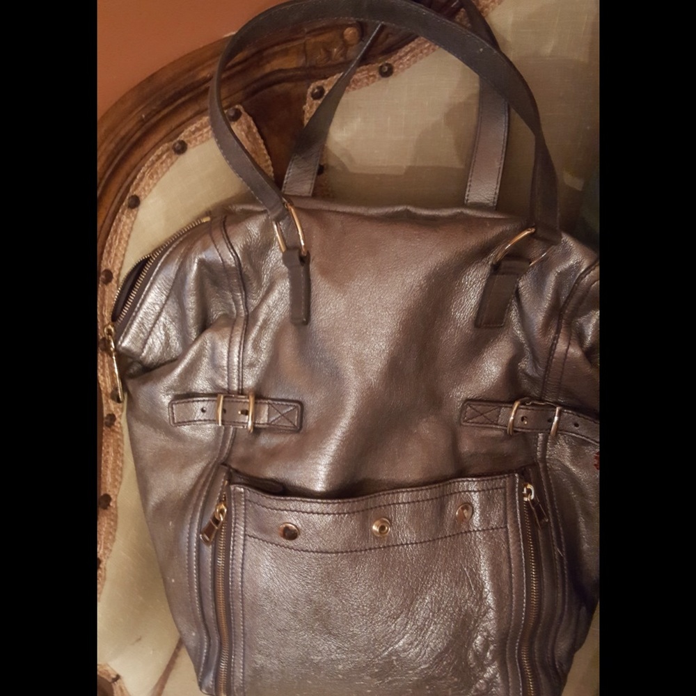 🌷🌷***YSL*** bag ***Authentic metallic silver