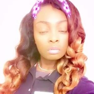 Meet your Posher, Shaneika-neika