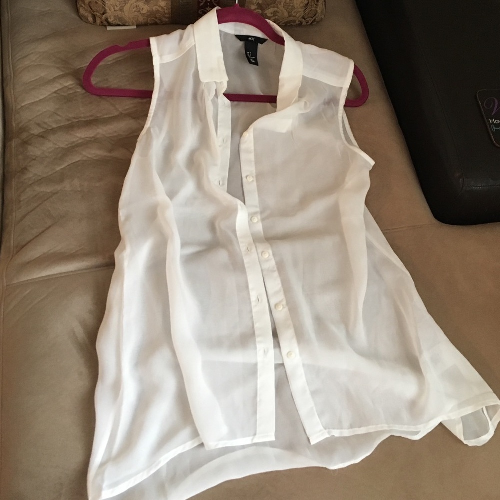 H&M tank top Button Down Size 2