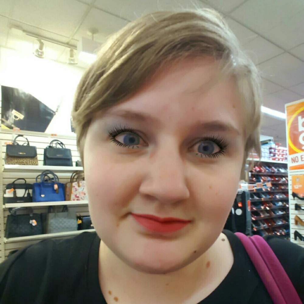 Meet your Posher, Candi