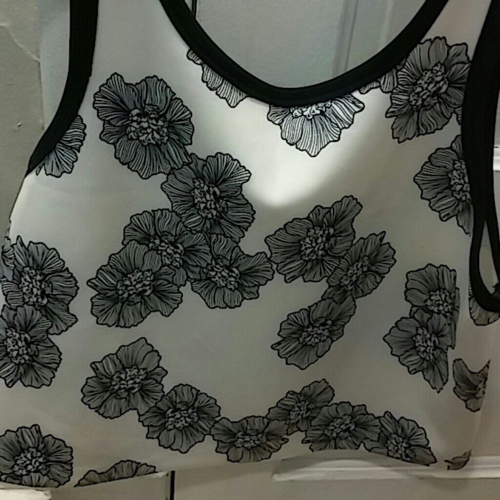 Flowered crop top