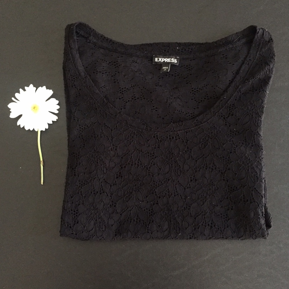 1/2 Sleeve Lace Express Top