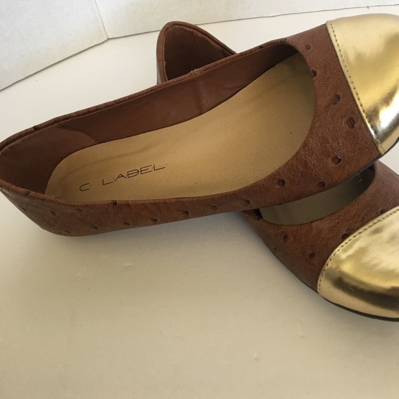 C label flats faux ostrich gold toe - Picture 2 of 3