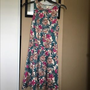 Flowery Dress !!