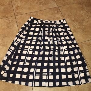 The Limited Skirt Size Medium