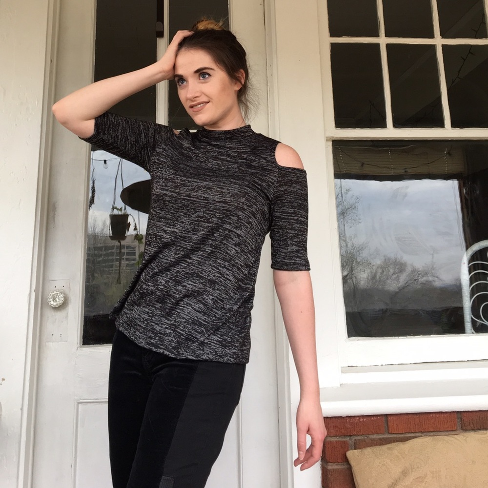 Heather gray cold shoulder top, high collar