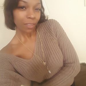 Meet your Posher, Qunita