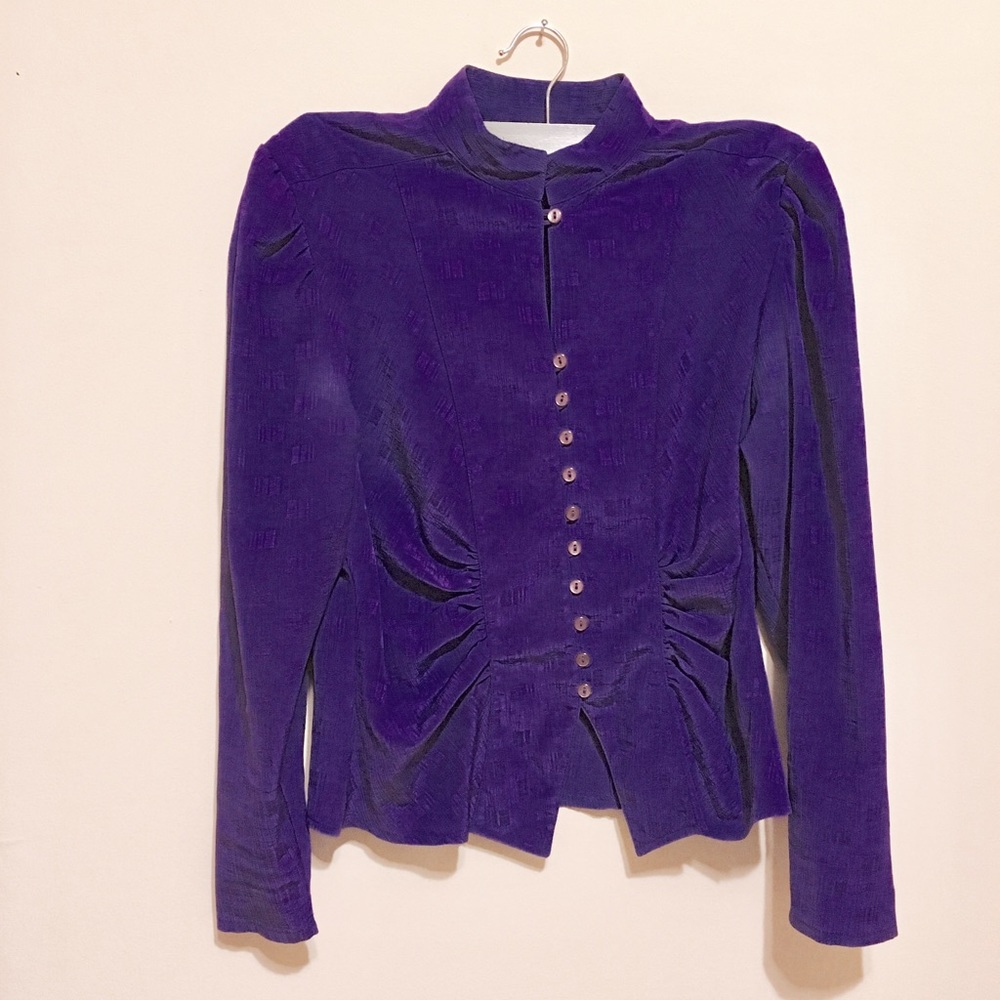 [ TREVIRA button-down blouse ]