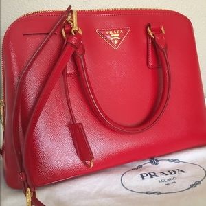 Prada Promenade Vernice- Like new