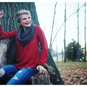 Meet your Posher, Ashley ecker