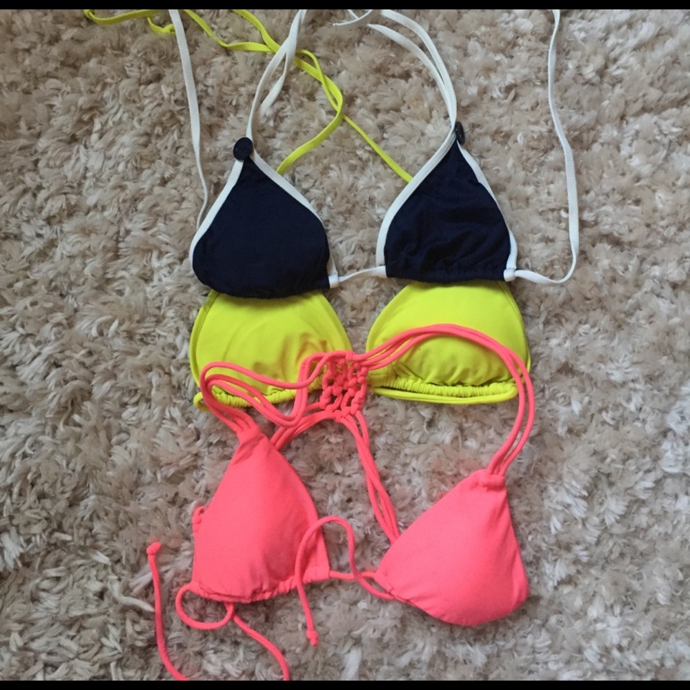 BIKINI TOPS
