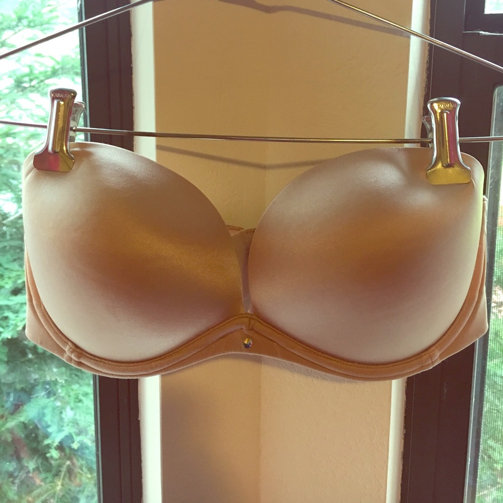 Victoria's Secret 34D strapless bra