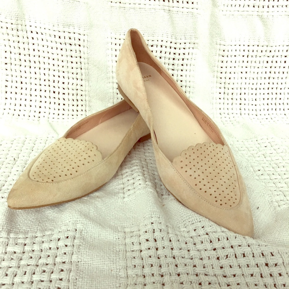 Cole Hann Peach Smoking Slippers. Size 6.