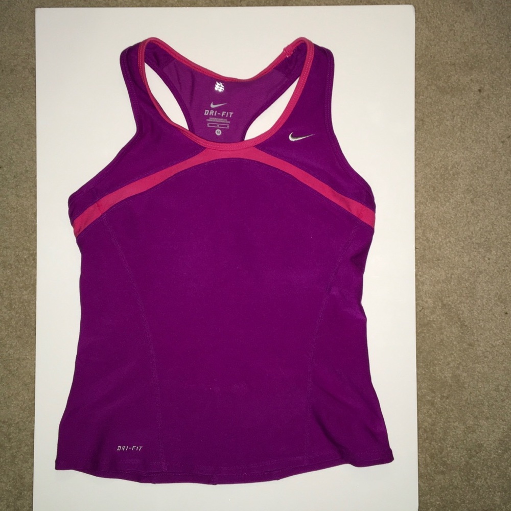Racer back Nike top