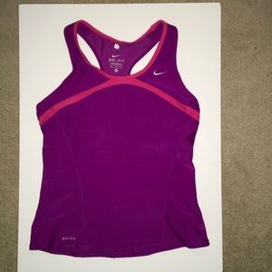 Racer back Nike top