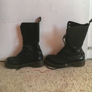 Dr Martens Combat Boots