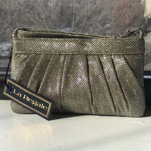 La Regale Gold Mesh Evening Clutch