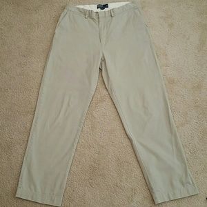 Polo Khakis Classic Chino. 34/32.  Stone.