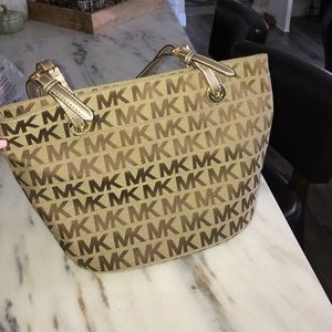 Michael Kors Logo tan tote.