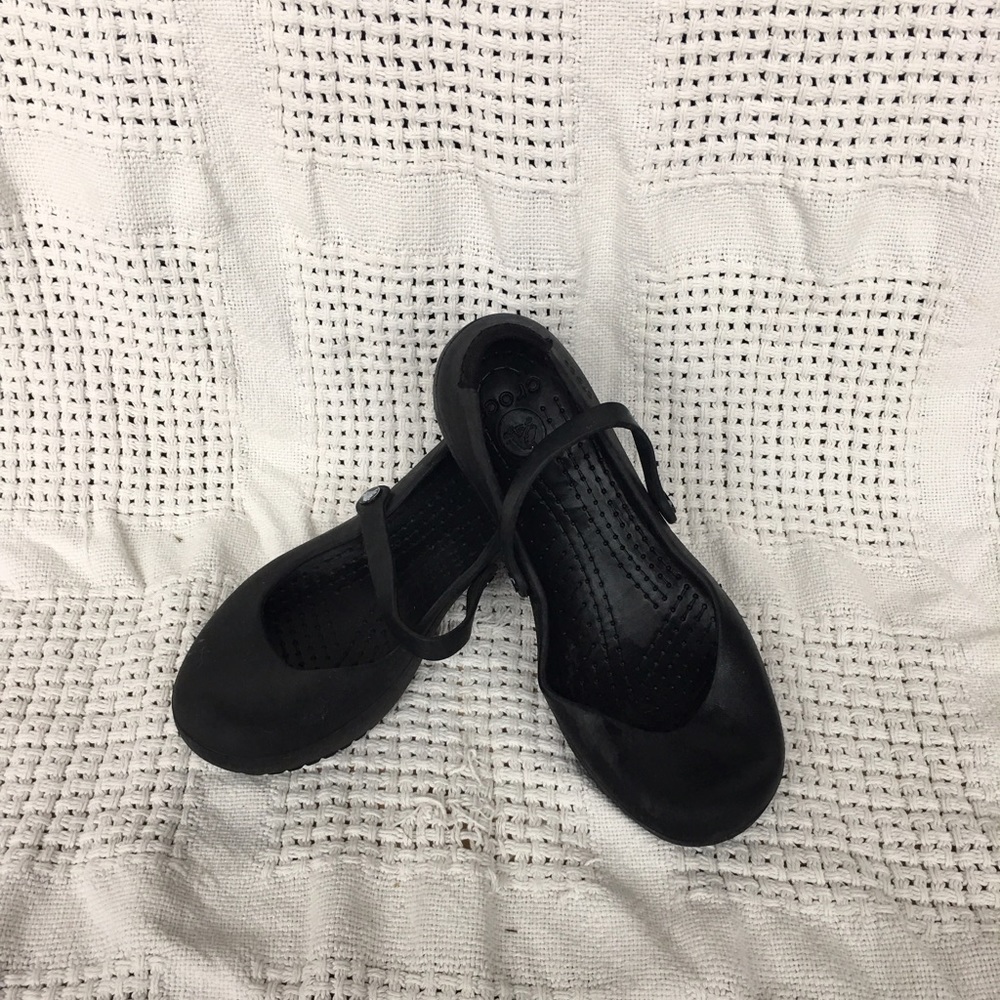 Crocs. Size 6.
