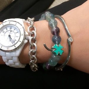 Beaded jade w/ really clear transparency bracelet