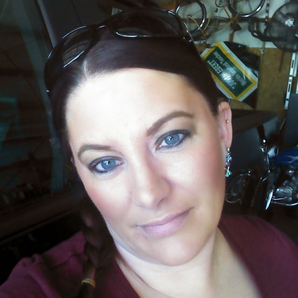 Meet your Posher, Michele